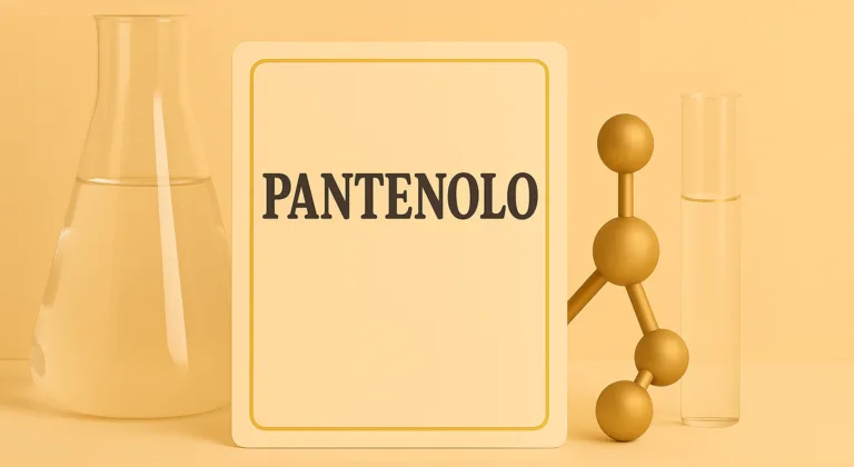 Immagine concettuale del Pantenolo in ambito cosmetico, con elementi da laboratorio e scritta "Cosmetica" su sfondo beige minimalista.