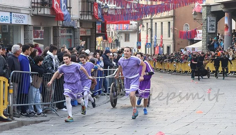 CARNEVALE PONT SAINT MARTIN LA CORSA DELLE BIGHE